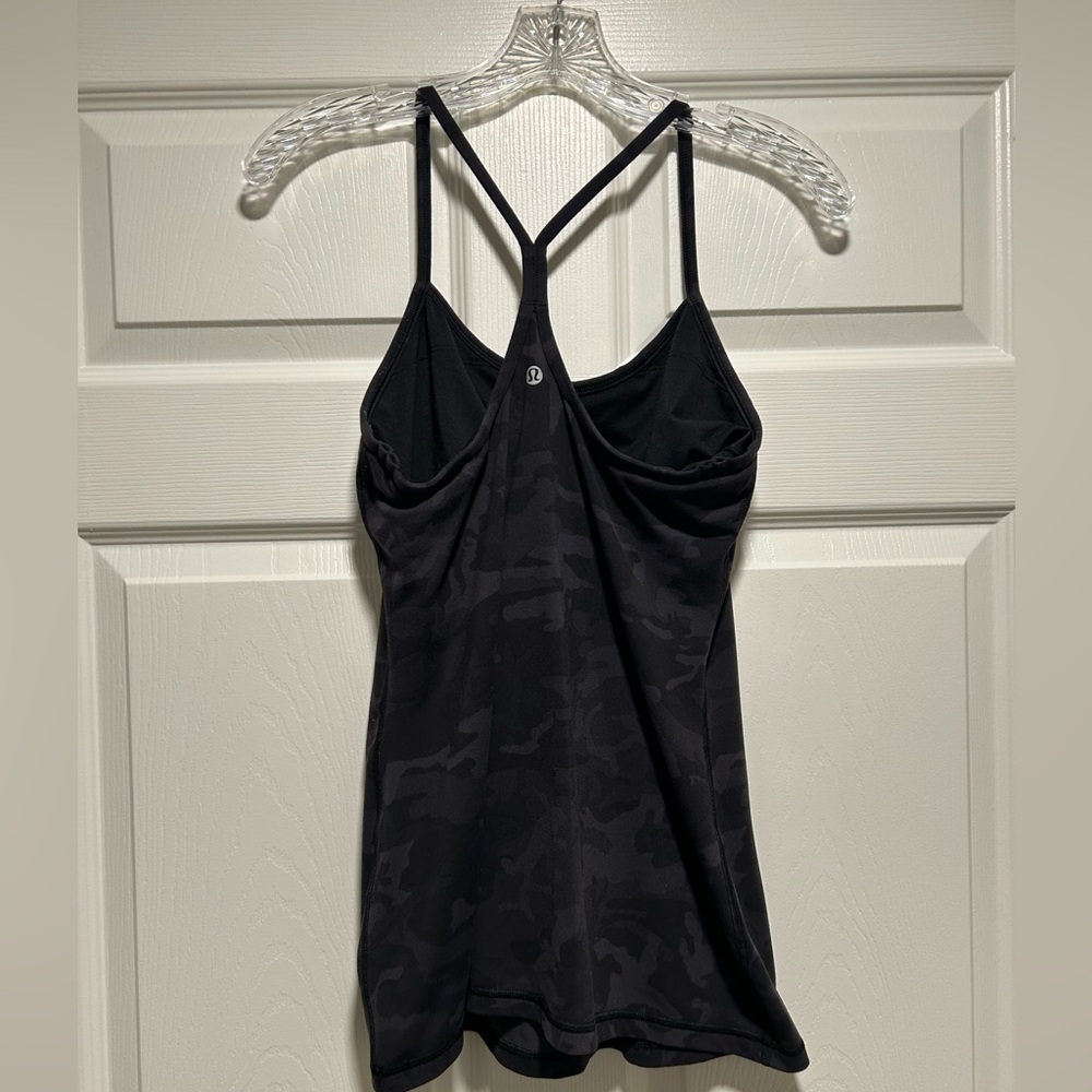 Lululemon Power Y Tank sz 10 - Picture 6 of 9